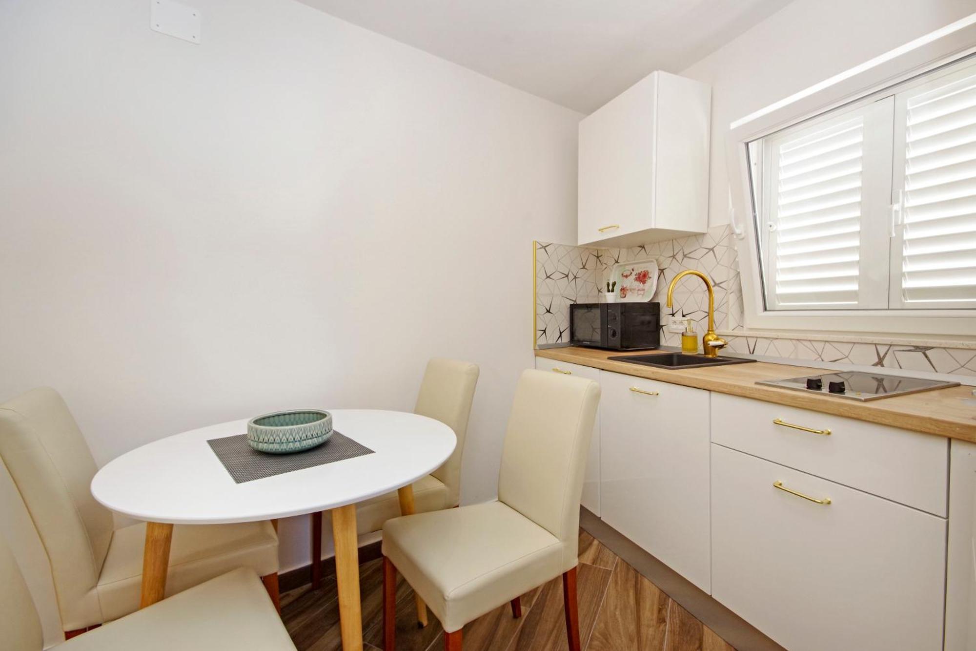Apartments Roma 바스카보다 외부 사진