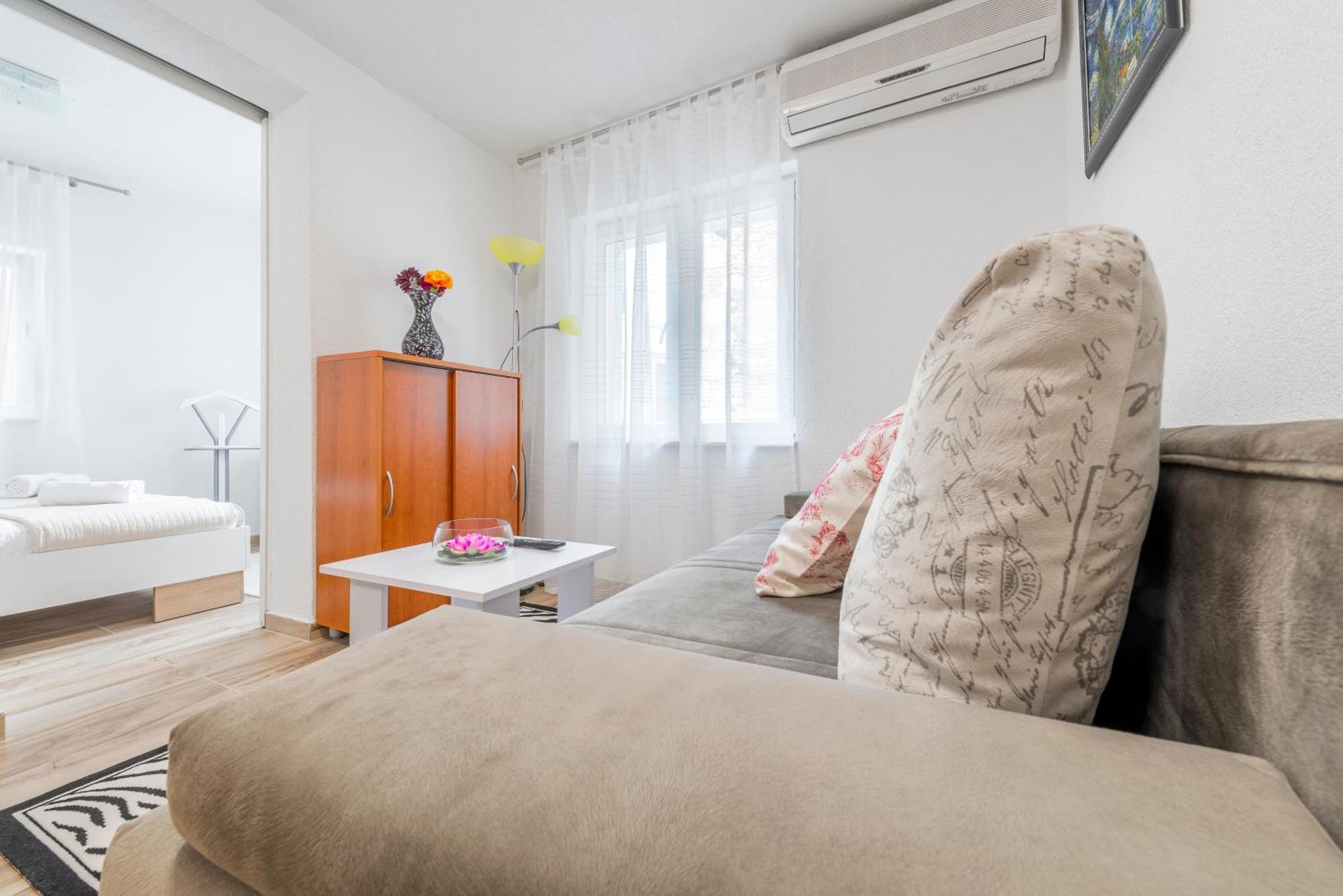 Apartments Roma 바스카보다 외부 사진
