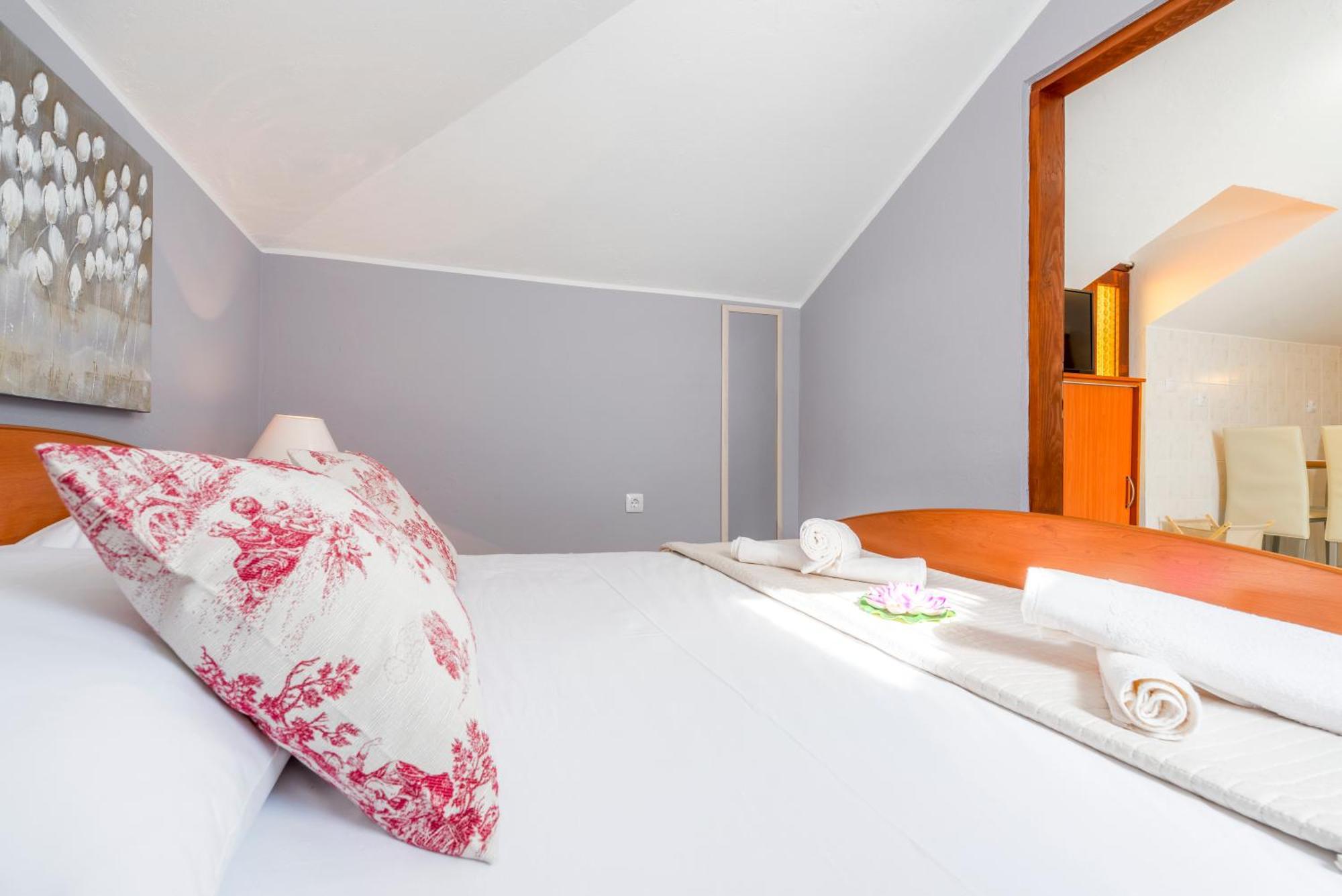 Apartments Roma 바스카보다 외부 사진