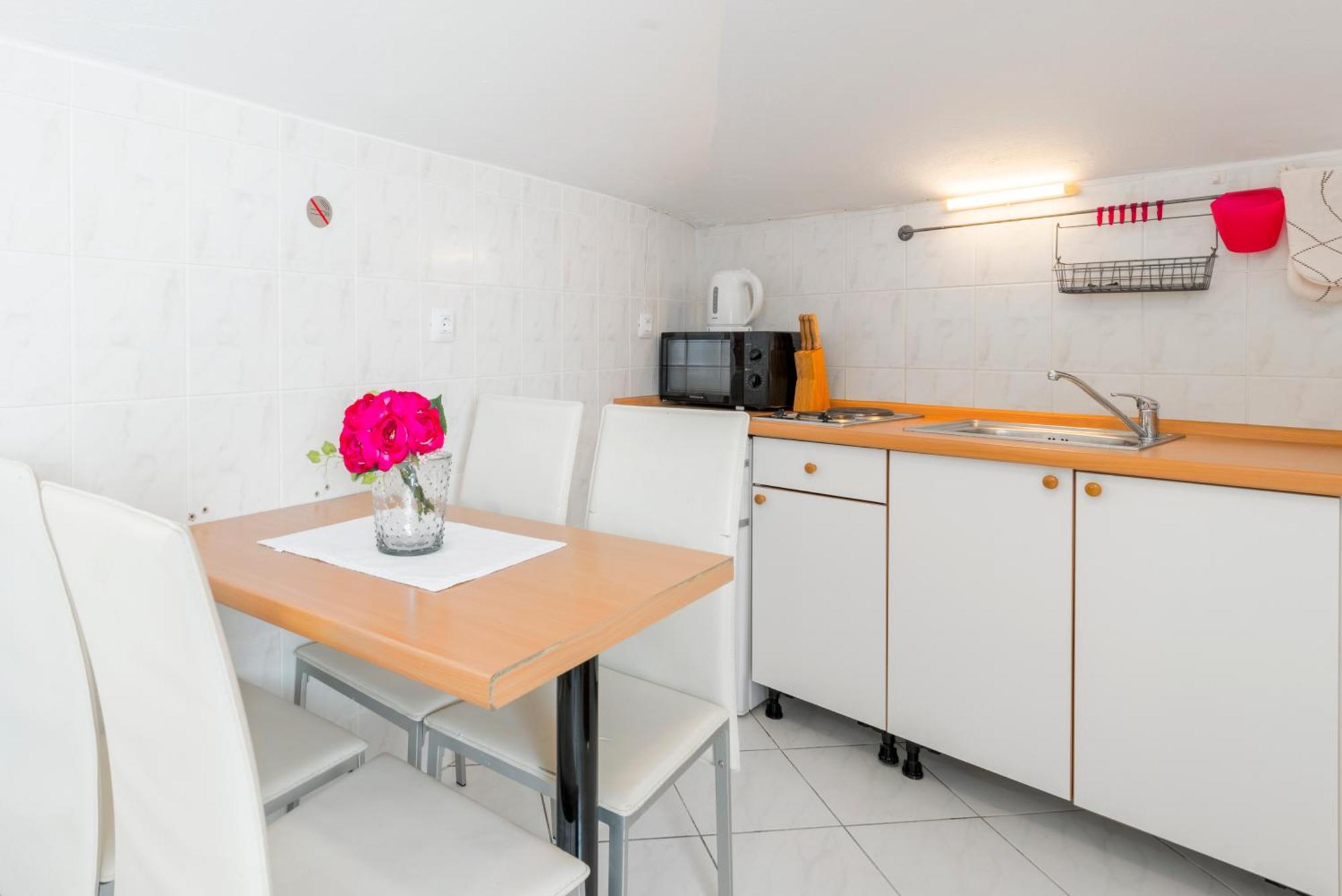 Apartments Roma 바스카보다 외부 사진